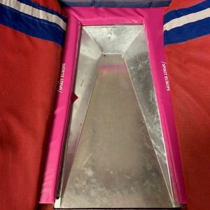 Foam protection for stop block